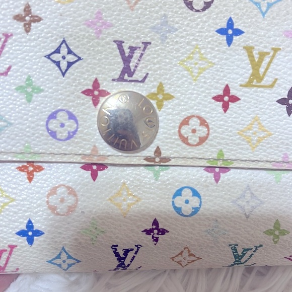 Auth. Louis Vuitton Multicolor Sarah Wallet - Picture 6 of 17